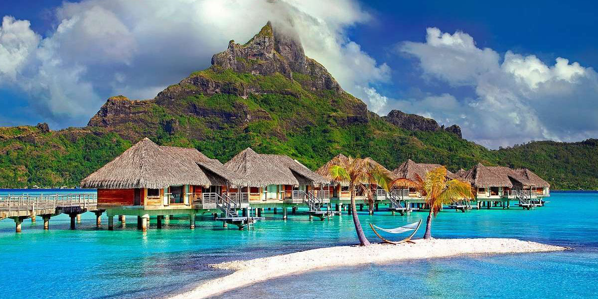 Honeymoon Destinations in Bora Bora French Polynesia